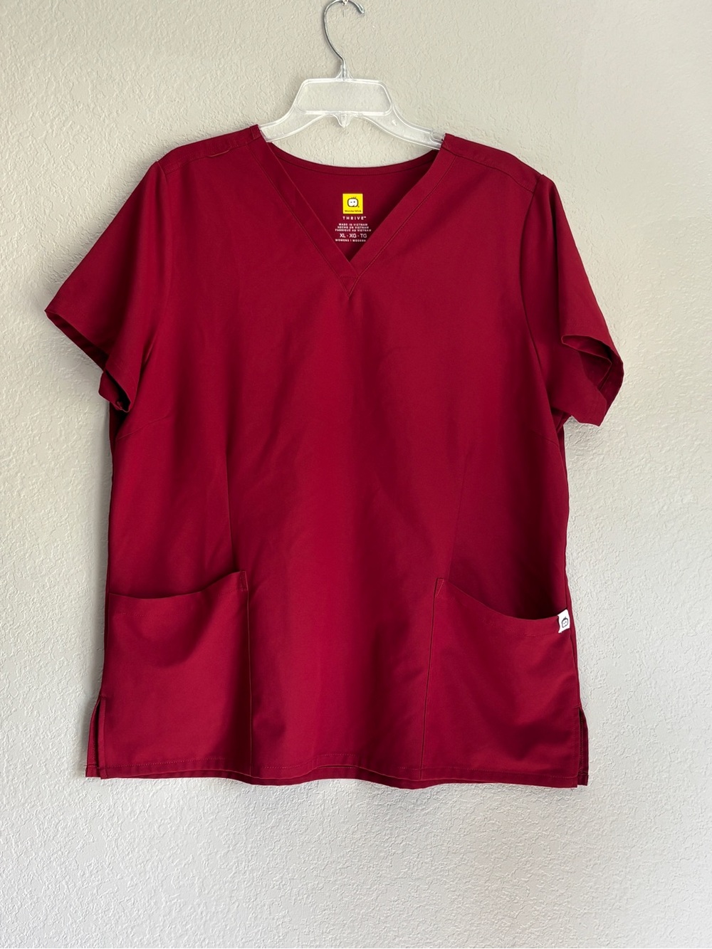 WonderWink Thrive Short Sleeve modern fit Scrub Top in Berry Red women’s XL